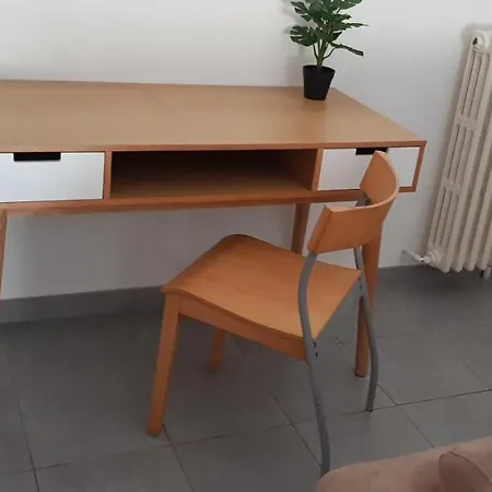 Lägenhet Avenue Des Fleurs