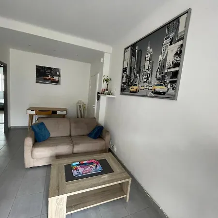 Lägenhet Avenue Des Fleurs